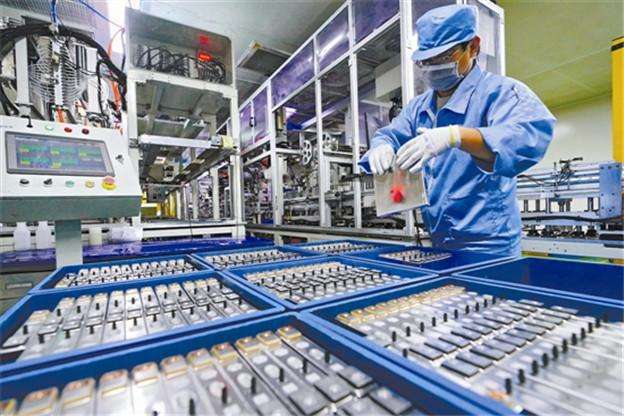 擬投資15億元建設(shè)硅碳負極、添加劑等鋰電材料項目